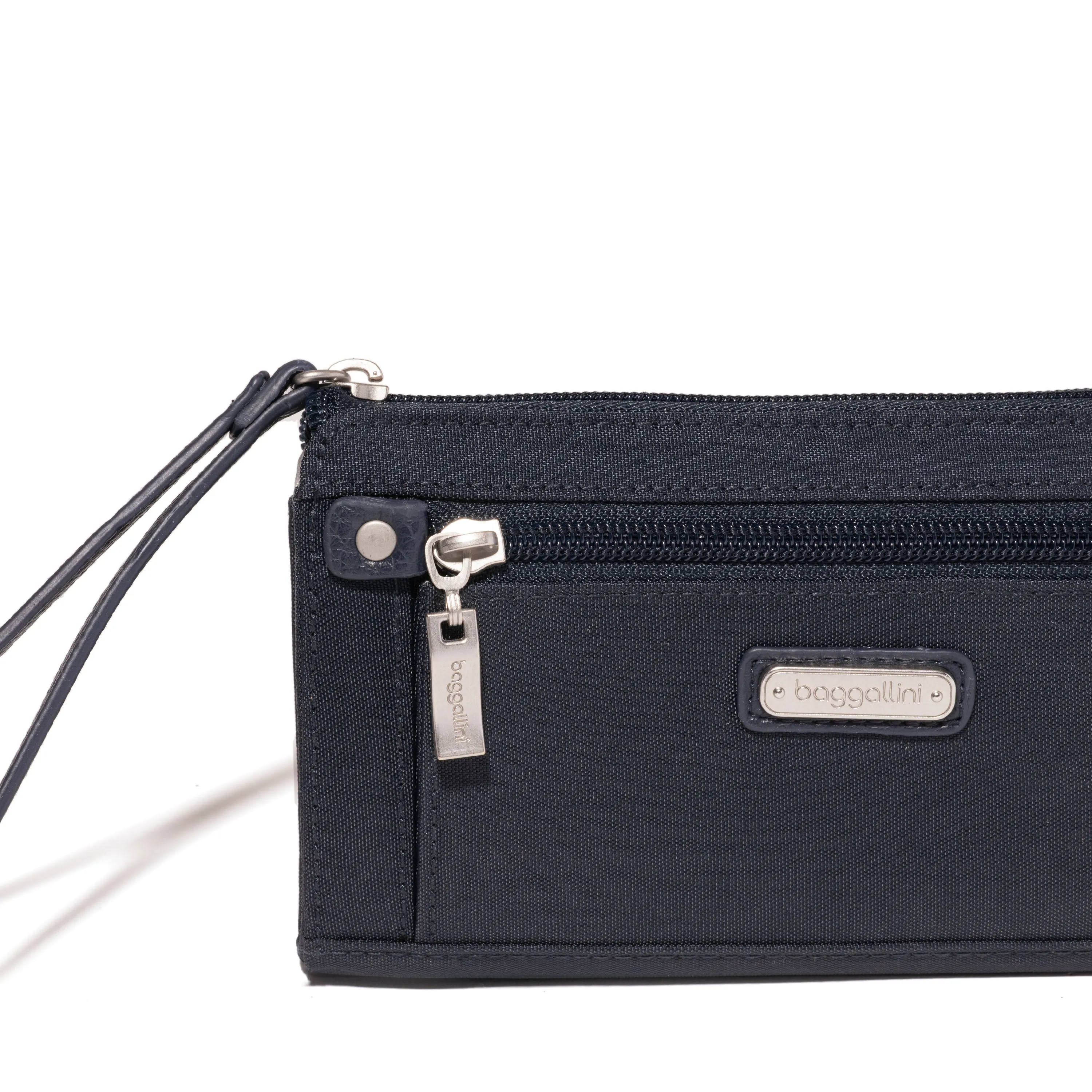 baggallini Zip Around RFID Wallet Wristlet