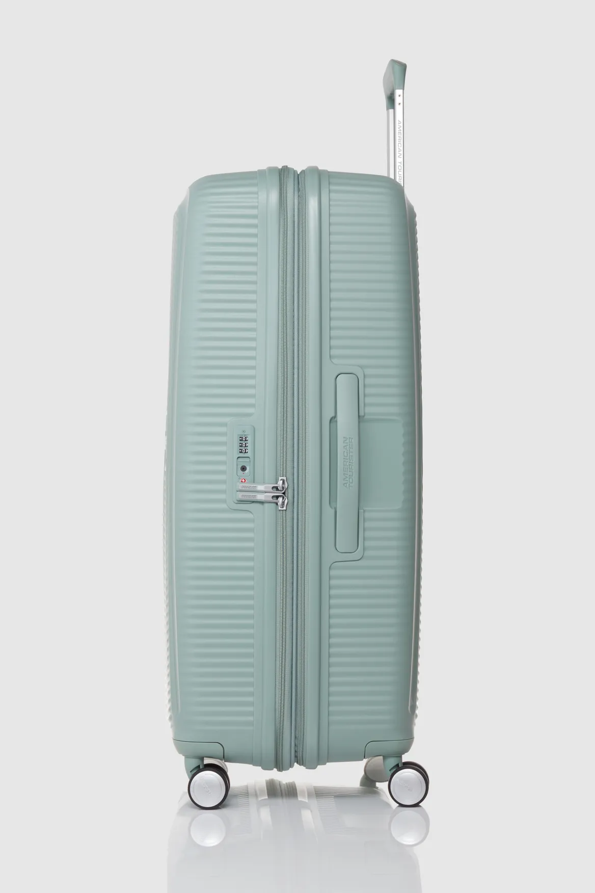 Curio 2 80cm Suitcase Strandbags
