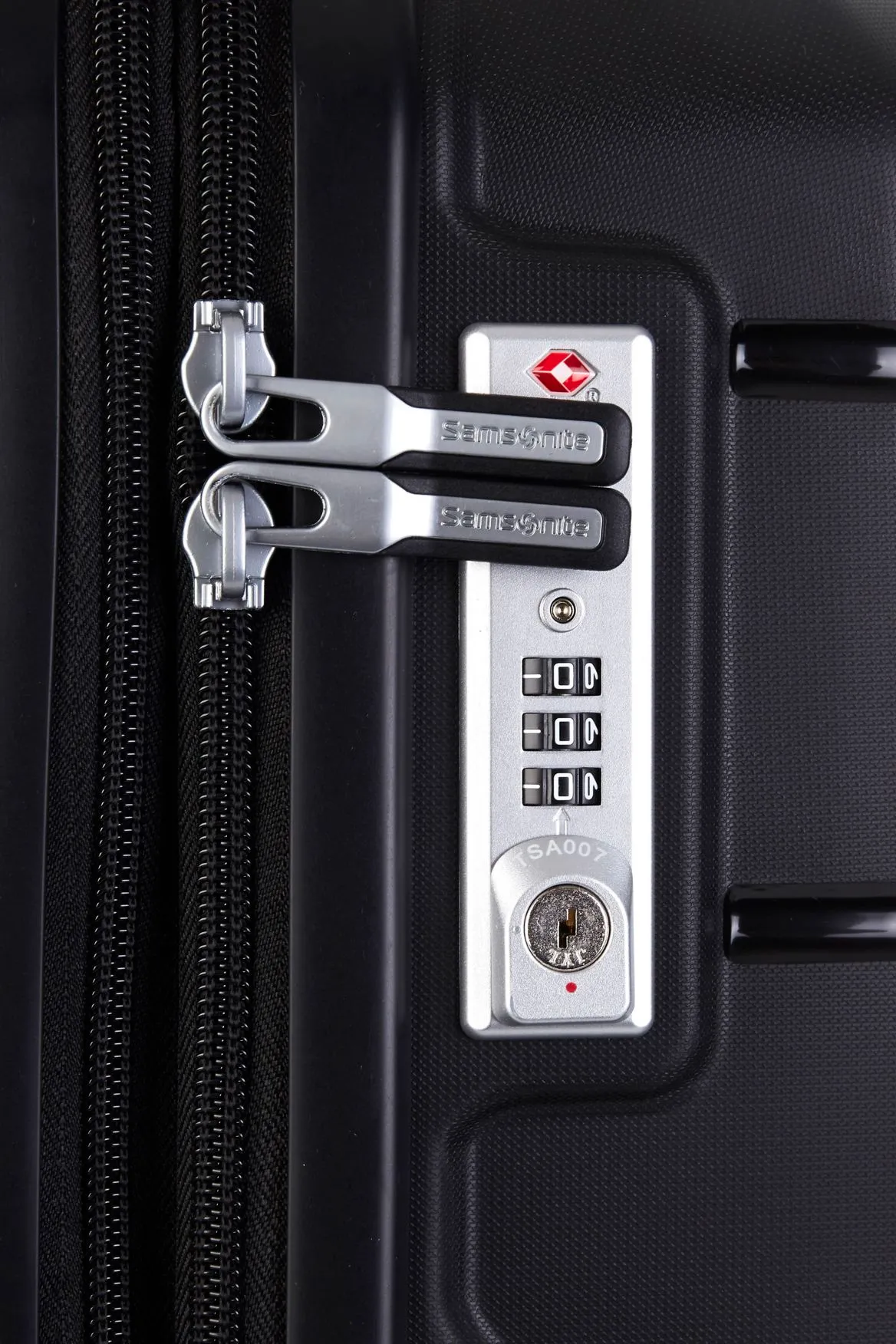Oc2lite Check-In 75cm Suitcase Strandbags