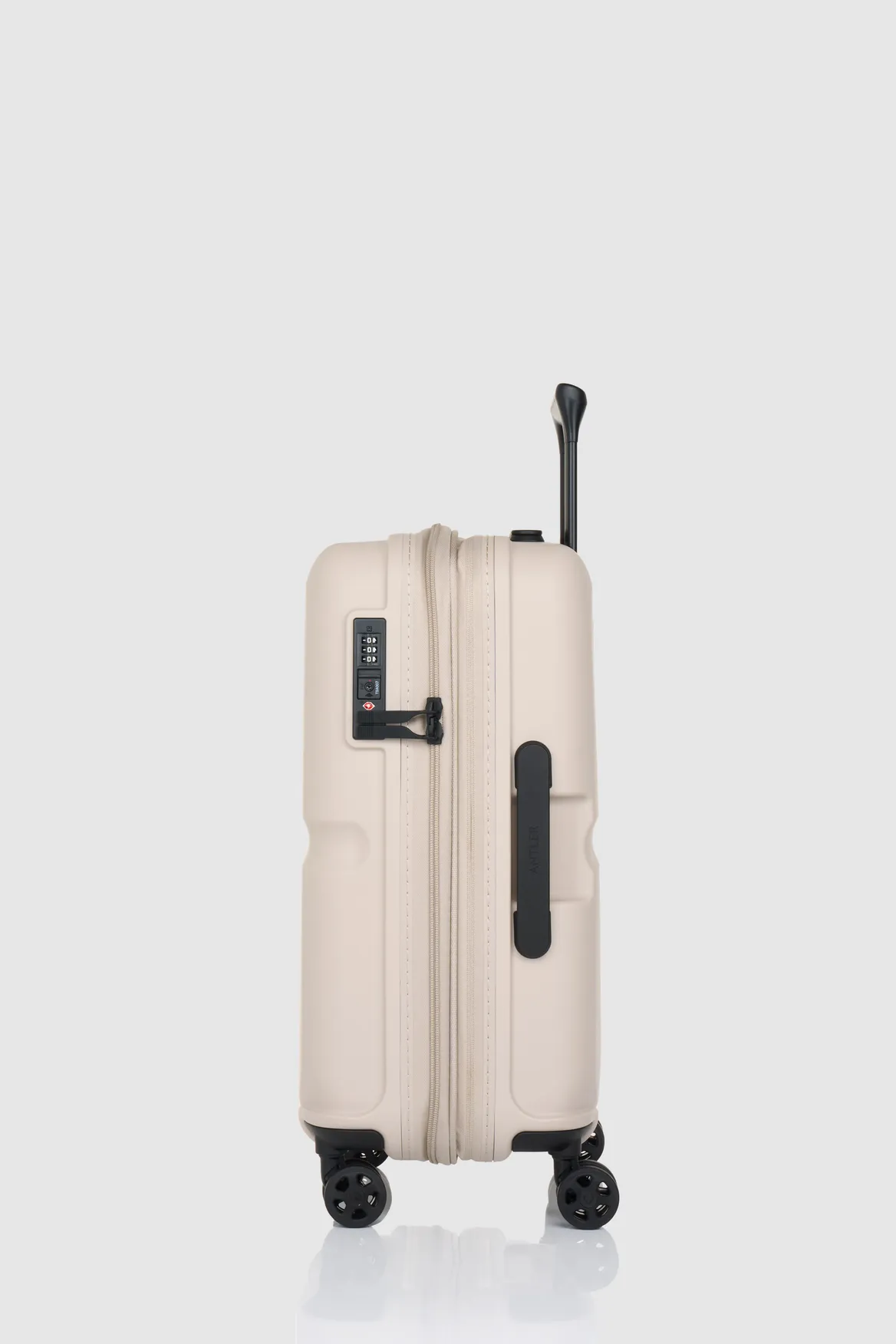 Single Stripe 55cm Suitcase Strandbags