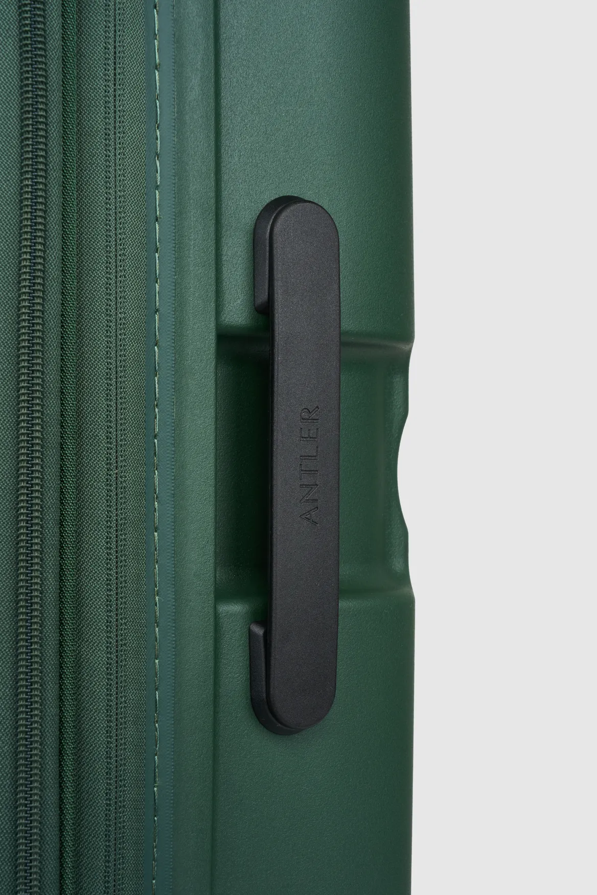 Single Stripe 68cm Suitcase Strandbags