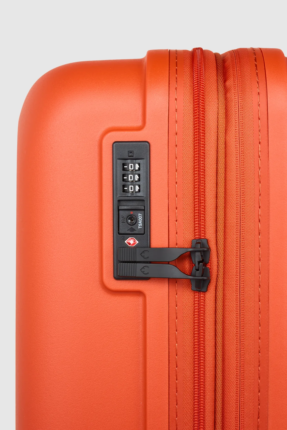 Single Stripe 68cm Suitcase Strandbags