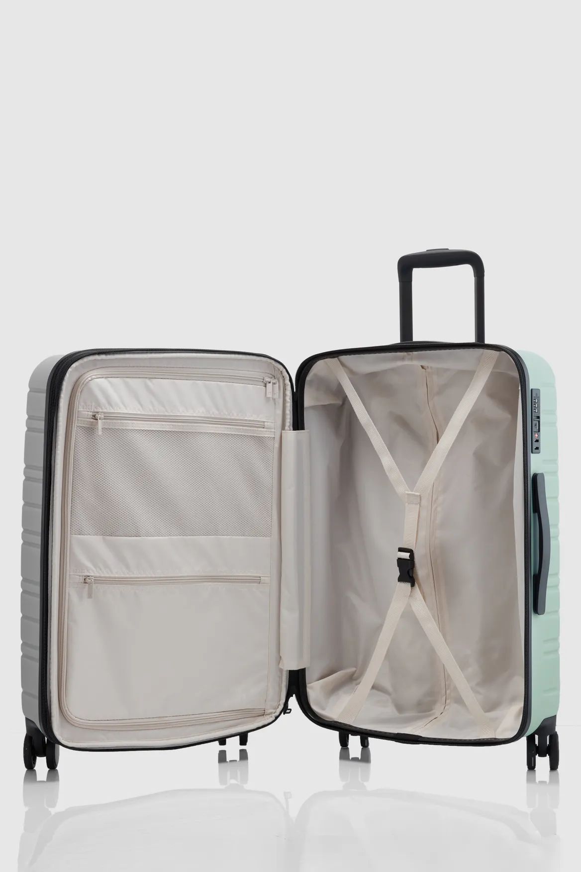 Stori Check-In 65cm Suitcase Strandbags