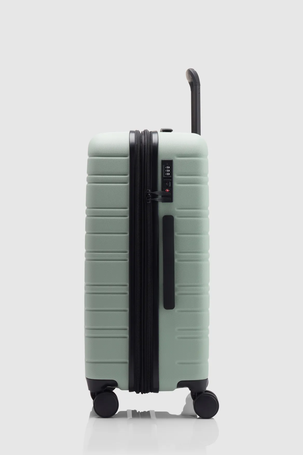 Stori Check-In 65cm Suitcase Strandbags