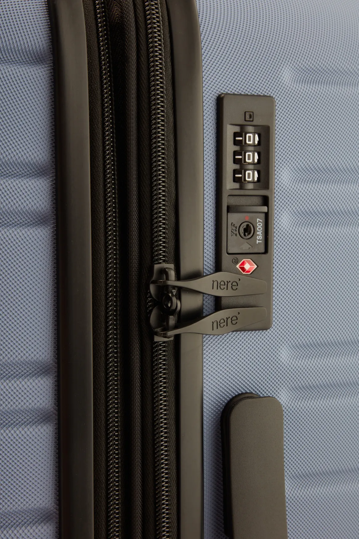 Stori Check-In 75cm Suitcase Strandbags