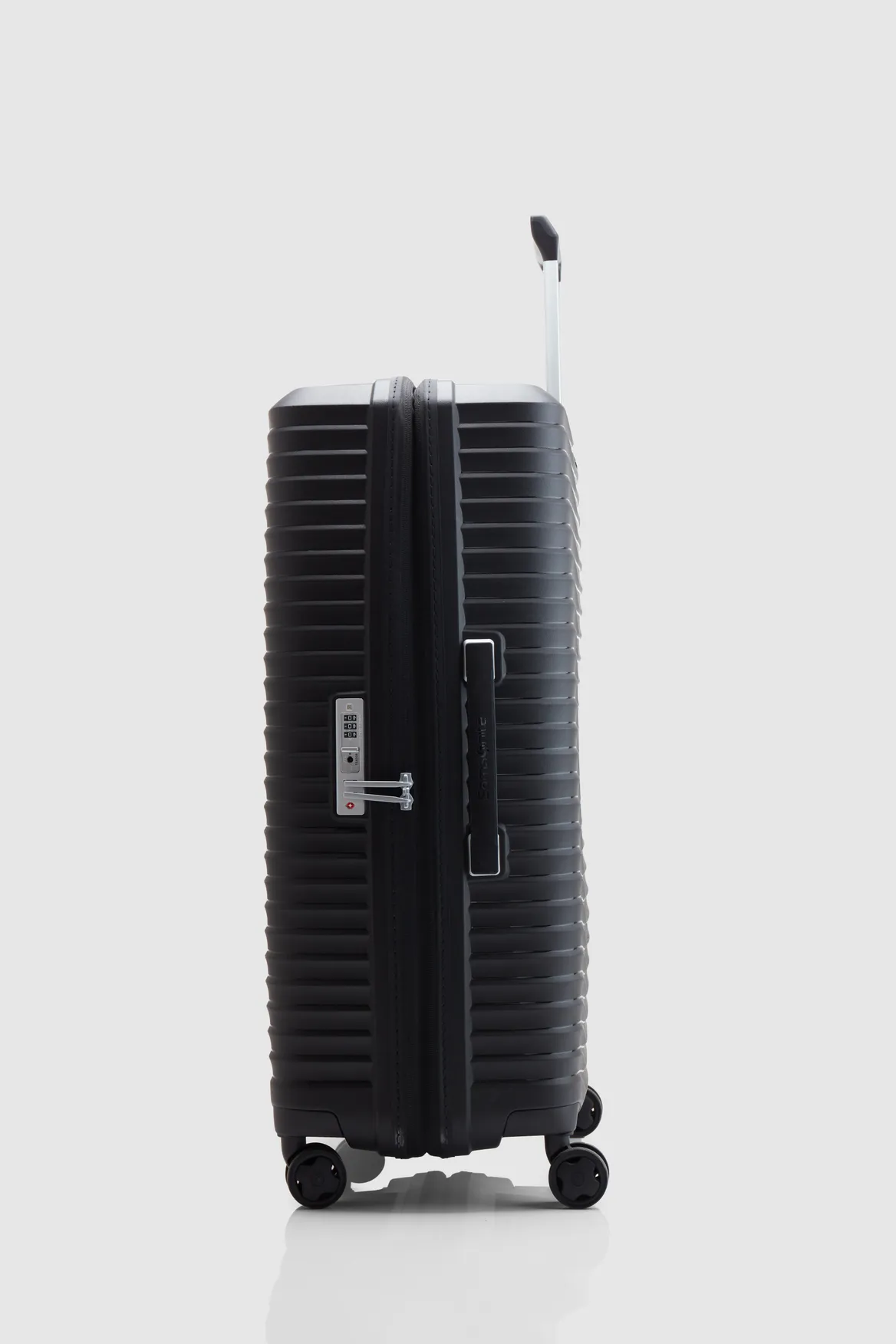 Upscape Check-In 75cm Suitcase Strandbags