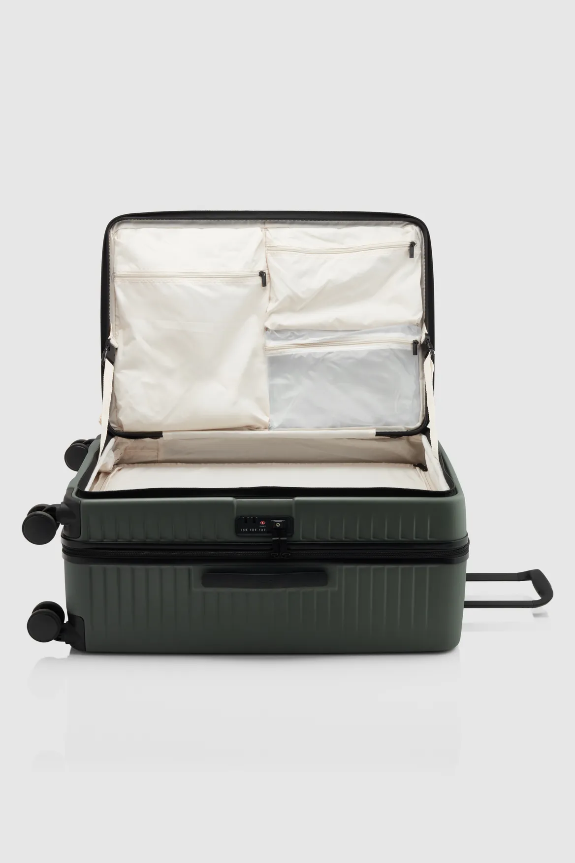 Venture Dual Open 56cm Suitcase Strandbags